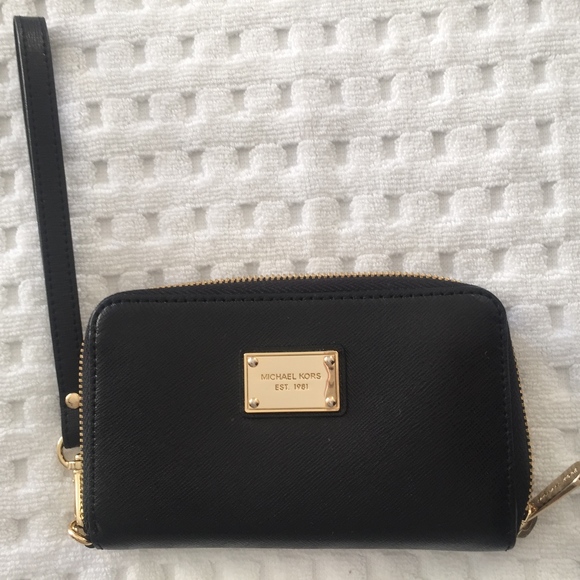 Michael Kors Handbags - Michael Kors Black Phone Case Wristlet Wallet